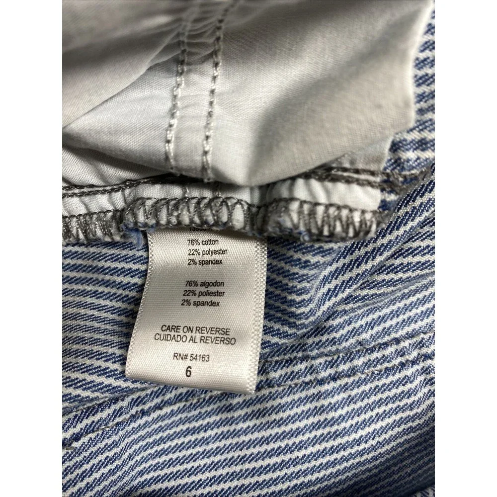 Calvin Klein Women's Blue/White Striped High Rise Shorts - 6 - Picture 4 of 4
